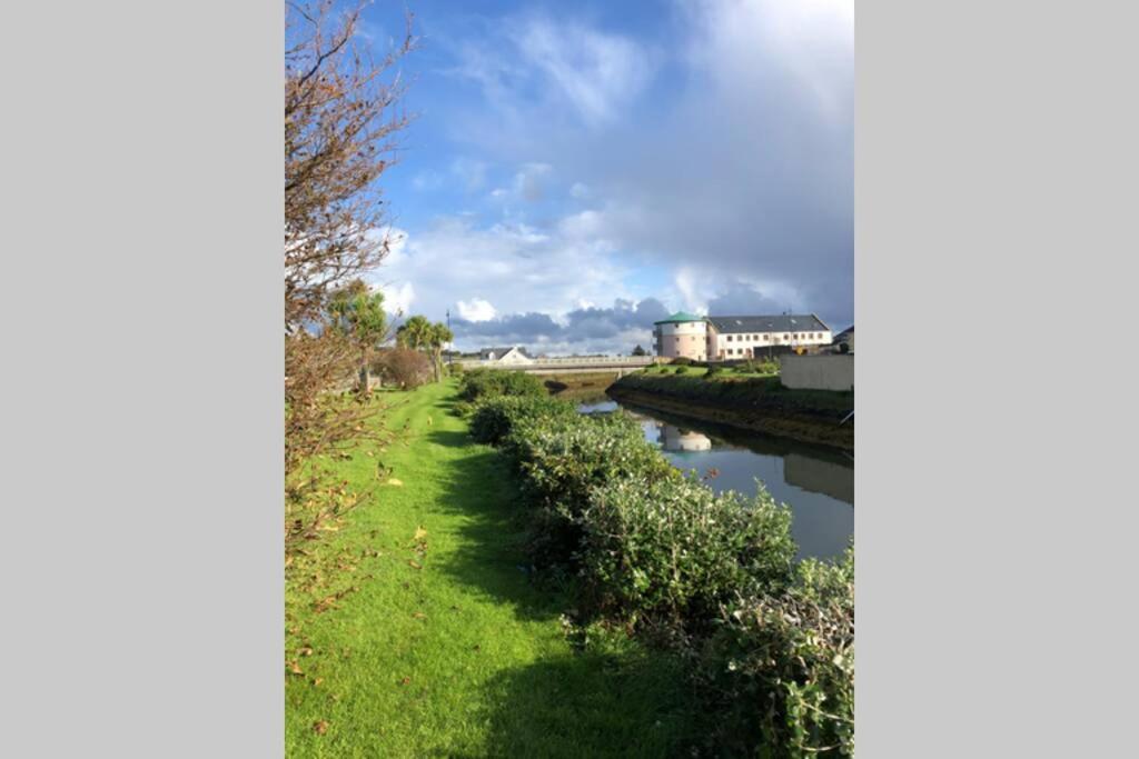 Canal View Belmullet Eksteriør billede
